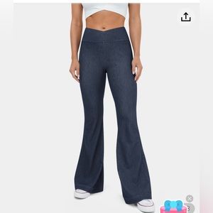 Halara crossover flare jeggings: Brand new with tags